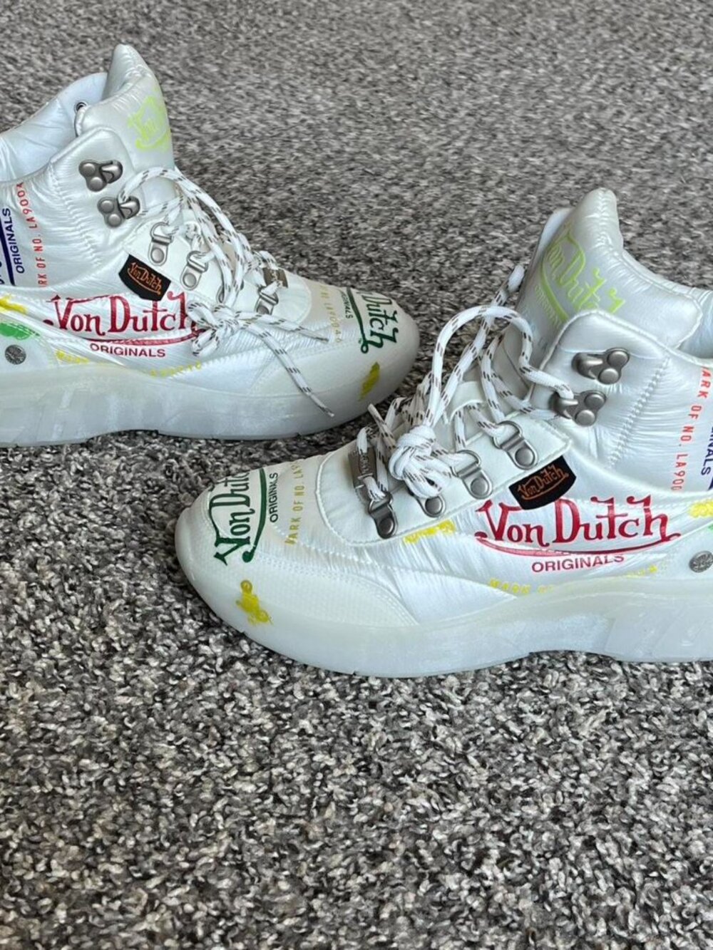 NWOT Von Dutch White Puffer Shoe High Top Sneakers Wmn 7.5 Rave Punk Skater - Picture 5 of 8